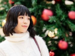 女性